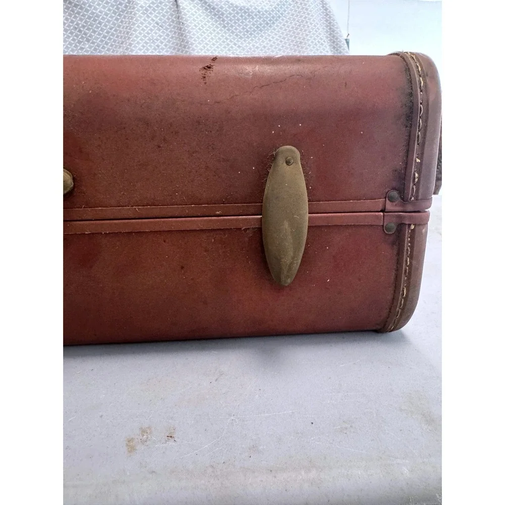 Vintage Samsonite Brown Suitcase 24